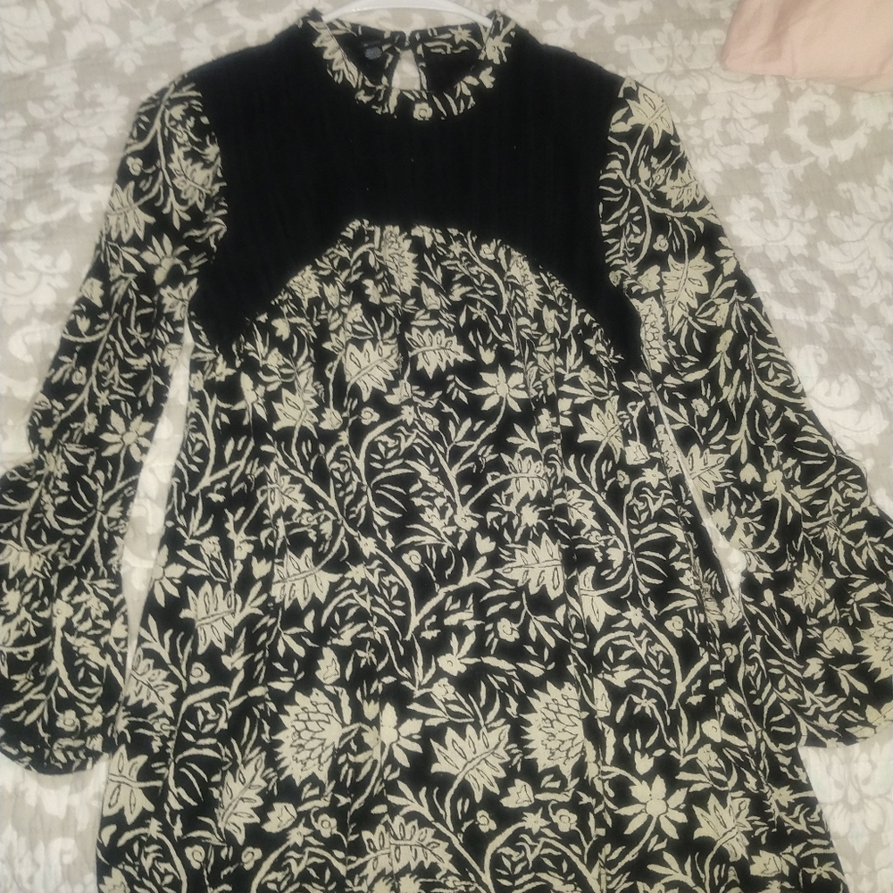Long sleeve vintage dress